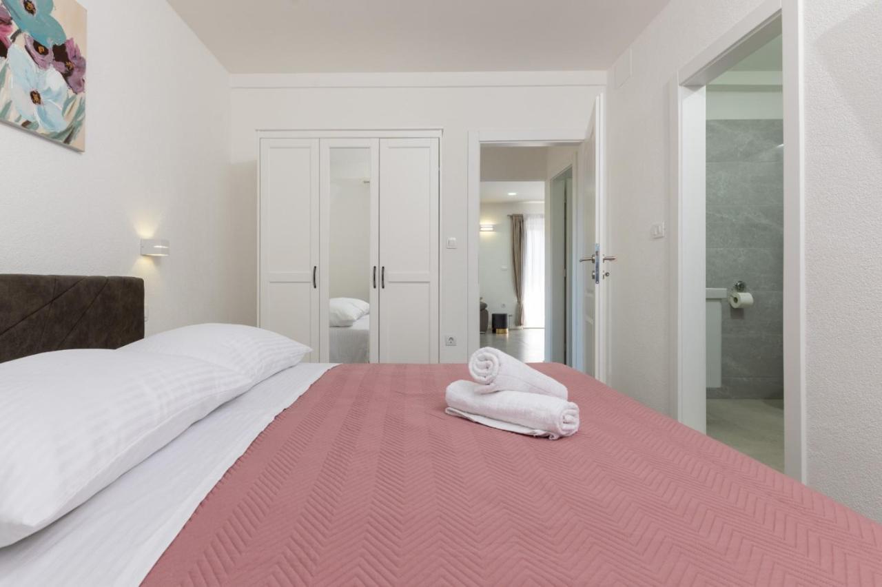 Apartment Vuletin Kastela Dış mekan fotoğraf