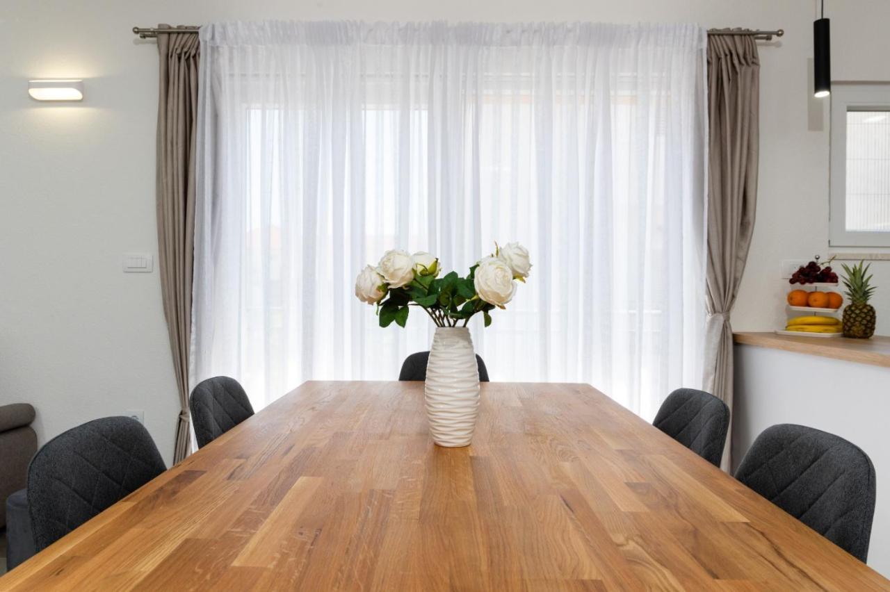 Apartment Vuletin Kastela Dış mekan fotoğraf